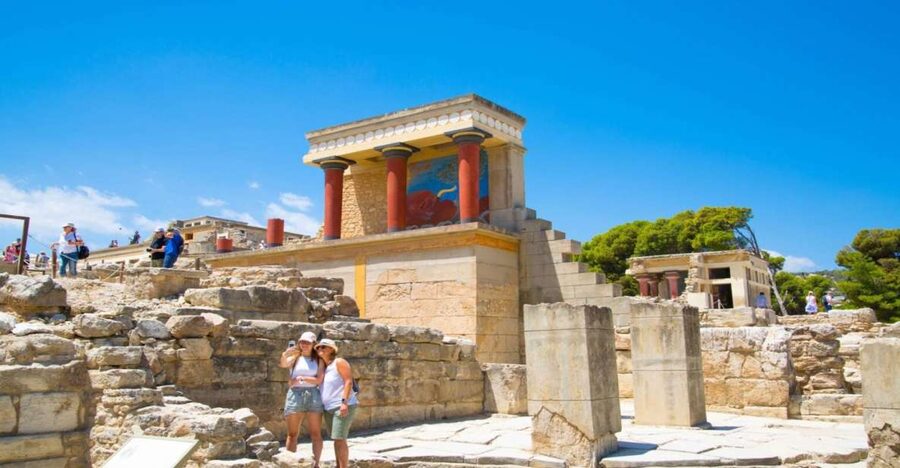 Crete: Knossos E-Ticket with Audio Guide & Optional Museum - Key things to know before booking