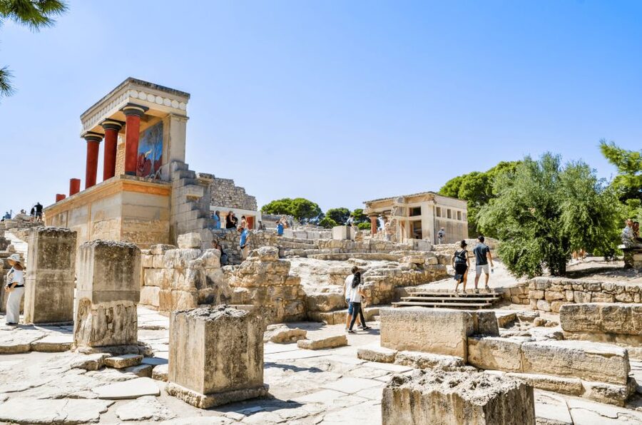 Crete: Knossos Palace Entry Ticket with Optional Audio Guide - Why Knossos deserves time on your Crete itinerary