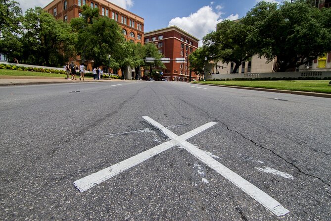 Dallas JFK Assassination Self-Guided Audio Driving Tour - How well does the app work?