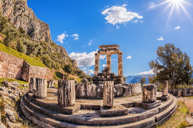 Delphi full day V.R audio guided tour with entry ticket - Why Delphi makes a worthwhile day from Athens