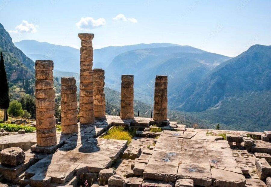 Delphi Self-Guided Tour with 3D Models & Audio (No Ticket) - Meeting the Pythia through audio and visuals