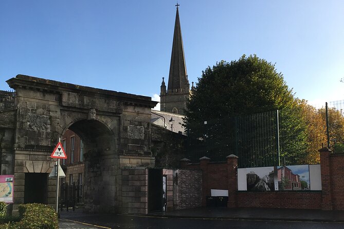 Derrie Danders: A Self-Guided Audio Tour of the Riverside and South City - St Columb’s Cathedral brings the route toward the center