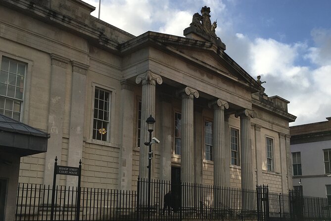 Derrie Danders: A Self-Guided Audio Tour of the Riverside and South City - The War Memorial and The Diamond