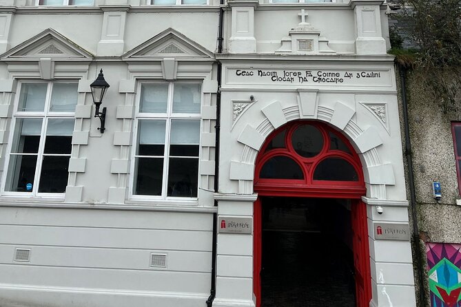 Derrie Danders: Unveiling Derry's Dark & Haunted Past Audio Tour - Starting at Visit Derry and reaching the Nerve Centre