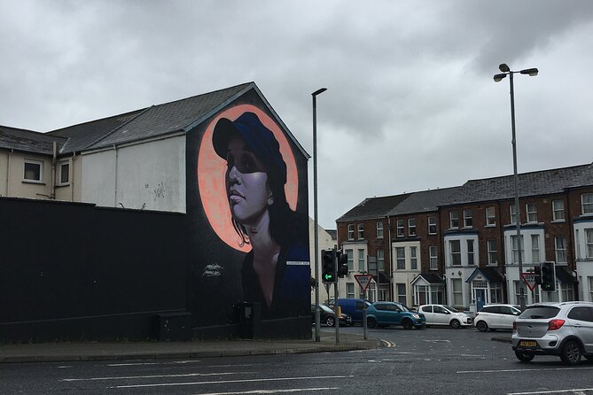 Derrie Danders: Wander around the Waterside on a self-guided GPS audio tour - Ebrington Square and the city’s military past