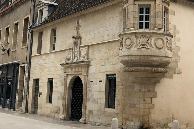 Dijon with an Archaeologist: A Self-Guided Audio Tour - Rue des Forges and the medieval street plan