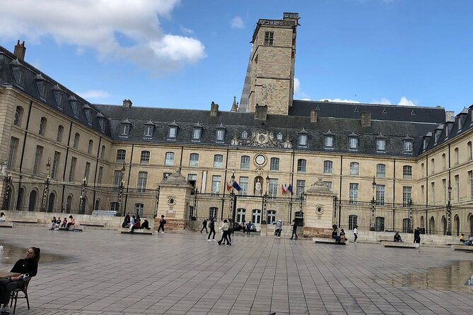 Dijon with an Archaeologist: A Self-Guided Audio Tour - Hotel Aubriot and Dijon’s grand townhouses