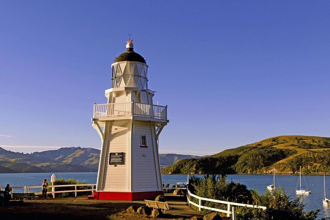 Discover Akaroa: Self Guided Audio Tour - War memorials and local remembrance