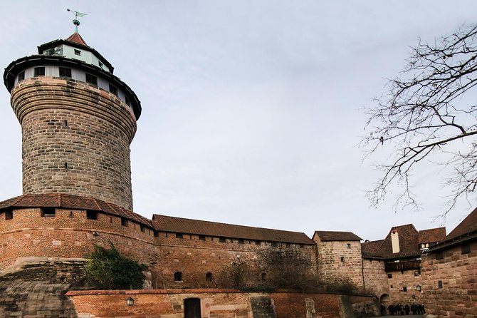 Discover Nuremberg: Self-Guided Audio Tour - Old Town Hall and the marks of war