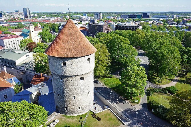 Discover Terrific Tallinn: Self-Guided Audio Tour - Who will enjoy this experience most