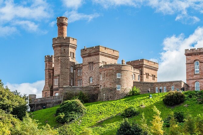 Discovering Inverness: A Self-Guided Audio Tour of the Capital of the Highlands - Highland House of Fraser and Inverness by the river