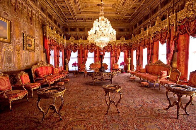 Dolmabahce Palace Skip the Ticket Line Entry with Audio Guide - Who will enjoy this visit most?