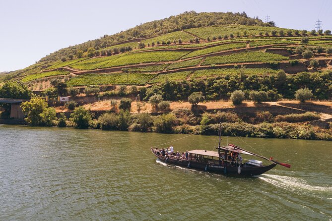 Douro Valley: Rabelo Boat Tour with Port Wine & Audio Guide - Tecedeiras and Carvalhas above Pinhão
