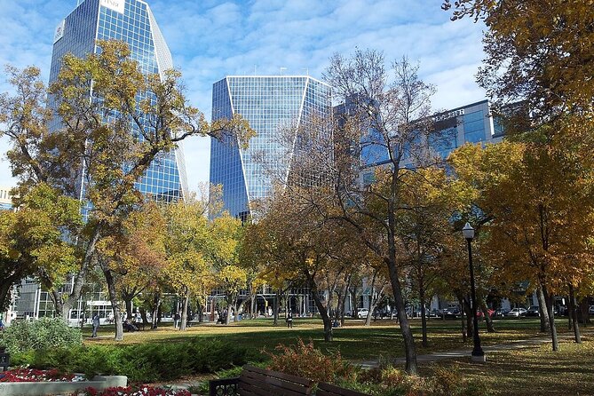 Downtown Calgary a Smartphone Audio Walking Tour - Stephen Avenue, hotels, and modern Calgary