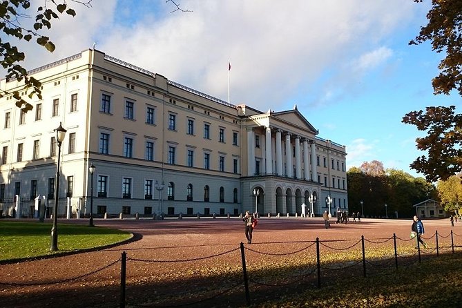 Downtown Oslo: Self-Guided Highlights and History Audio Tour - Key points about the Oslo audio walk
