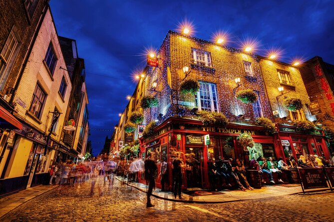 Dublin Scavenger Hunt and Highlights Self Guided Audio Tour - Fusilier’s Arch and St. Stephen’s Green