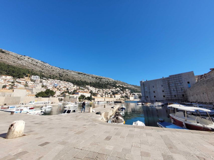 Dubrovnik: Old Town Highlights Tour with Audio Guide - Exploring Dubrovnik at your own pace