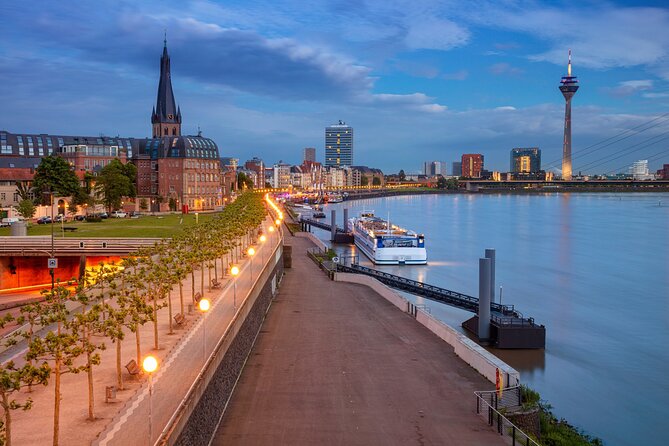 Düsseldorf Scavenger Hunt and Highlights Self Guided Audio Tour - Flexibility, timing, and the real value of $7.14
