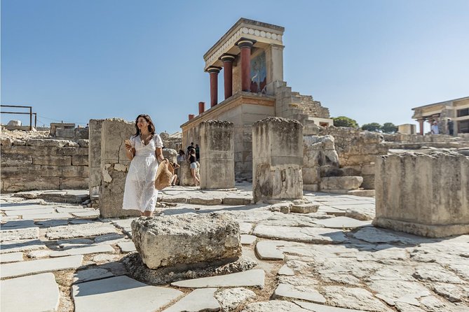 E-Ticket & Audio Tour for Knossos Palace: Unlock Minoan Majesty - The North Lustral Area and ritual cleansing