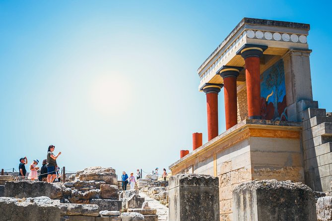 E-Ticket & Audio Tour for Knossos Palace: Unlock Minoan Majesty - The Throne Room and its disputed occupant