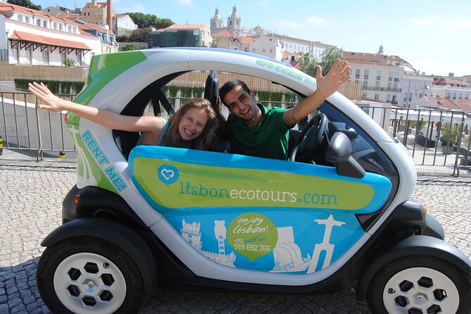 Eco Car Twizy Tour - Lisbon Downtown and Belém with GPS Audio Guide - São Pedro de Alcântara viewpoint