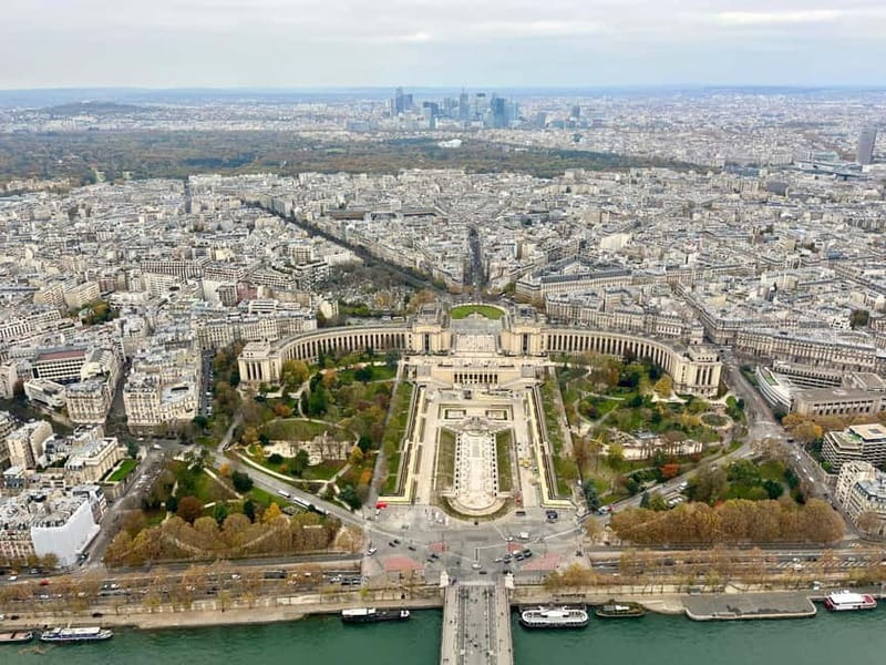 Eiffel Tower Entry: Summit or 2nd Floor with Audioguide - Is $35 a fair price?
