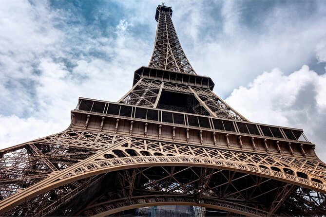 Eiffel Tower Entry with Audio Guide & Summit Upgrade - How Long You Need at the Tower