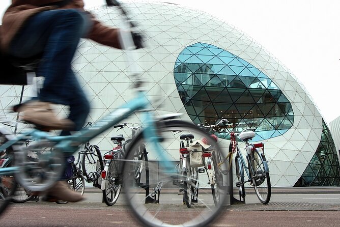 Eindhoven: City Walk with Audioguide in 7 Languages on your Phone - De Blob and the city’s modern design language