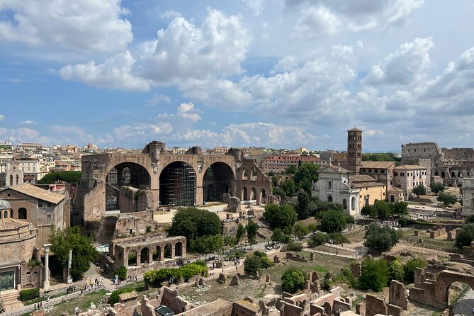 Entrance Tickets Colosseum, Roman Forum, Palatine with Audioguide - Entering the Colosseum and seeing the upper tiers
