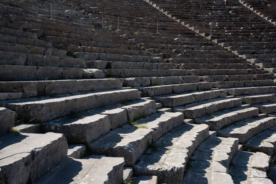 Epidaurus: Temple of Asclepius & Theatre with optional audio - Using the optional audio without frustration