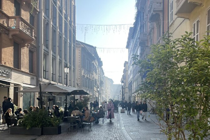 Europe’s Culinary Capital: A Self-Guided Audio Tour in Parma - Piazza Garibaldi and the city’s everyday center