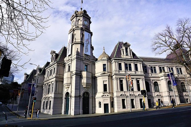 Explore Auckland: Self Guided Audio Tour - Auckland Art Gallery and Toi o Tamaki