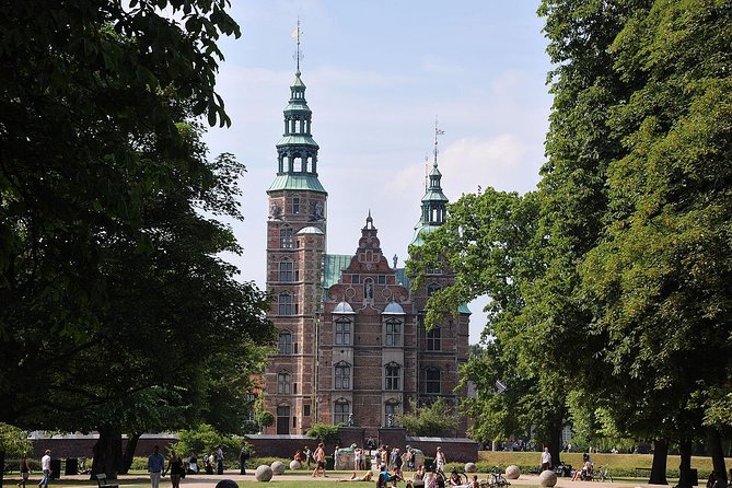 Explore Copenhagen: Self-Guided Audio Tour - Rosenborg Castle and Christian IV’s ambitions