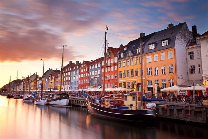Explore Copenhagen: Self-Guided Audio Tour - Christiansborg’s royal kitchens and layers of power