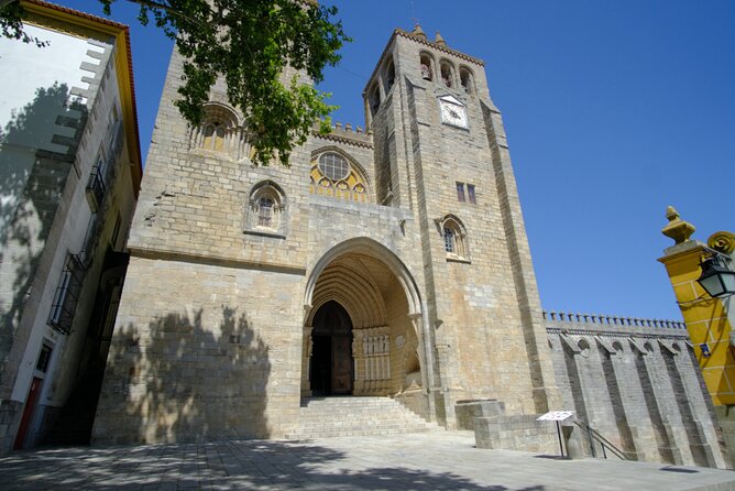 Explore the Highlights of Evora: Self-Guided GPS and Audio Tour - Finishing at the Roman Temple