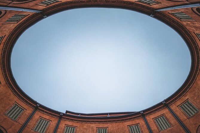 Ferrara Walking Tour with Audio and Written Guide - Castello Estense: the optional €12 centerpiece