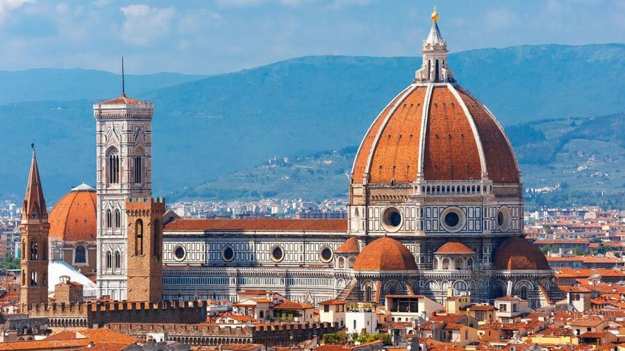 Florence Audioguide - TravelMate app for your smartphone - Palazzo Pitti, Boboli Gardens, and the south bank