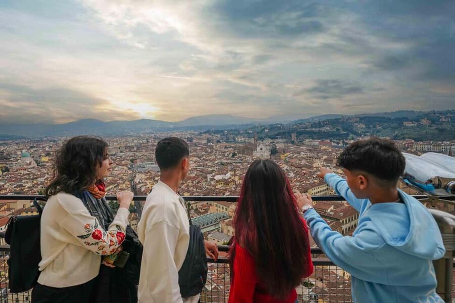 Florence: Dome Climb Entry Ticket with Digital Audio Guide - Brunelleschi’s engineering achievement