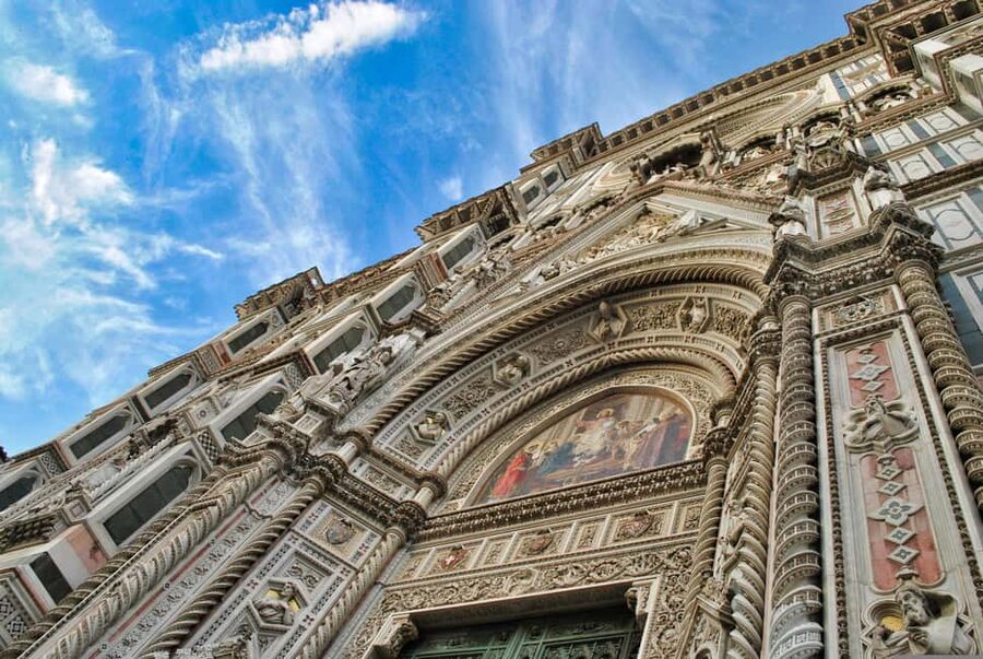 Florence: Duomo Cathedral Hosted Entry with Audio Guide - What you actually see inside Santa Maria del Fiore
