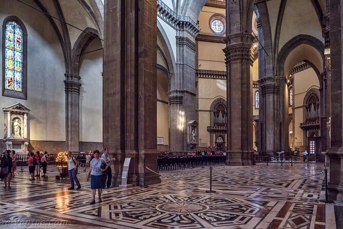 Florence Duomo Cathedral with Host & Audio Guide (Interior Only) - Entering Santa Maria del Fiore