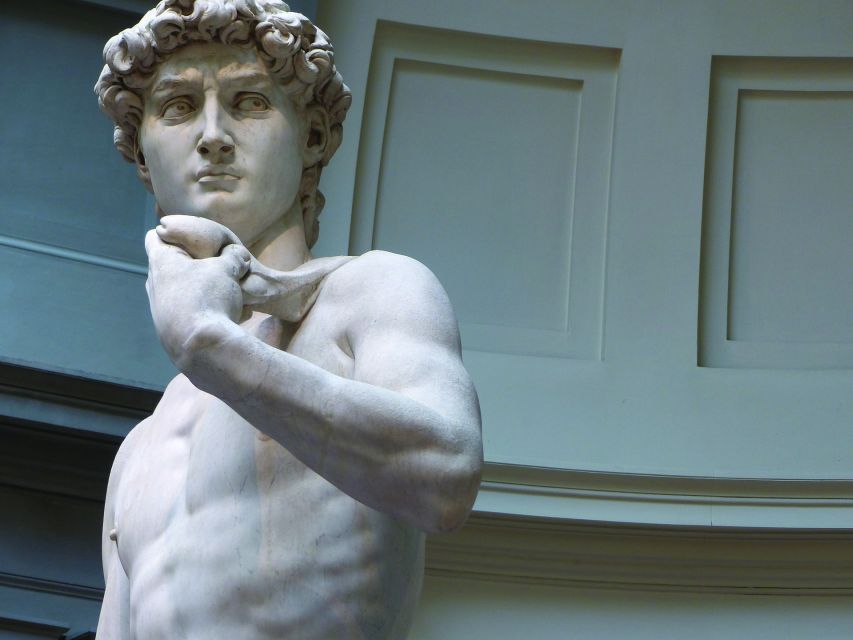 Florence: Michelangelo's David Priority Ticket & Audio App - The Stradivarius violin and old musical instruments
