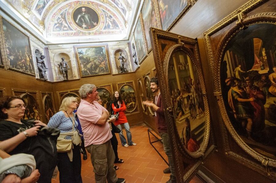 Florence: Palazzo Vecchio Entrance Ticket & Audioguide - Climbing Arnolfo’s Tower