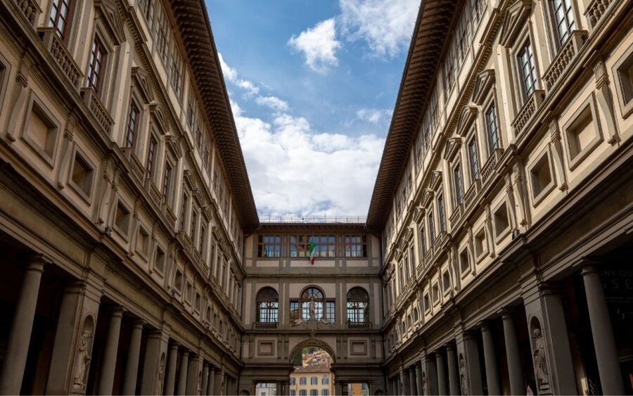 Florence: Uffizi Entry Ticket & Audio Guided Tour with Host - The Vasari Corridor walk afterward