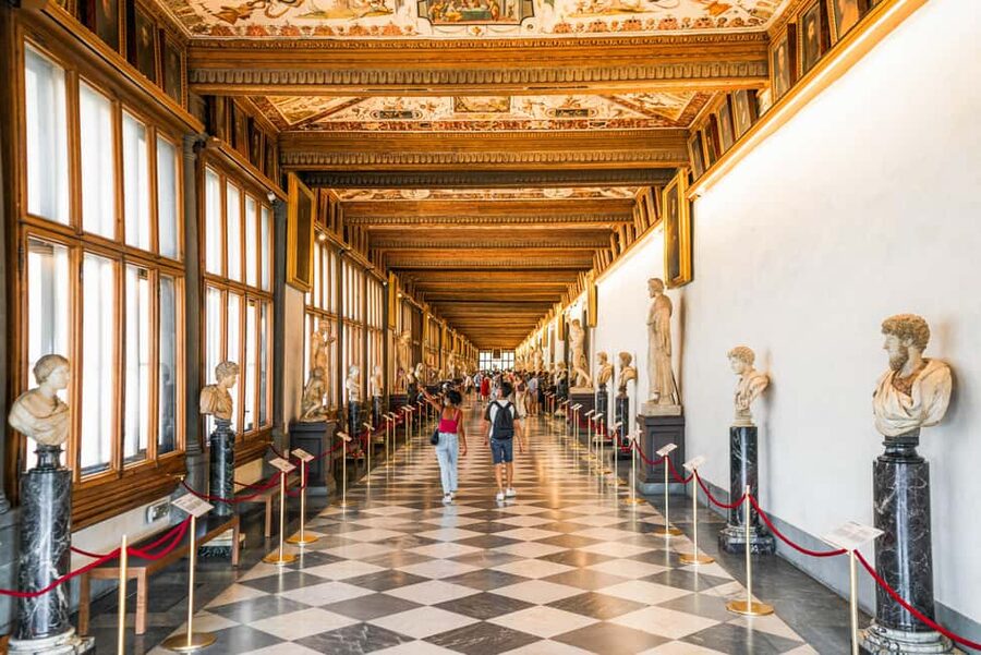 Florence: Uffizi Gallery Reserved Entry Ticket & Audioguide - How useful is the downloadable audioguide?