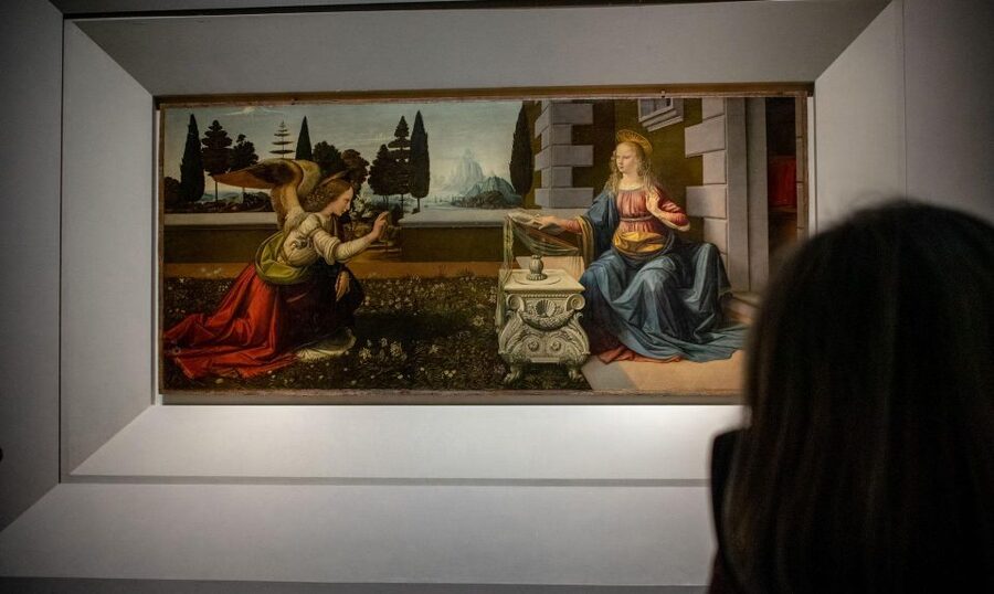 Florence: Uffizi Official timed Entry Ticket & Audio Guide - Getting your ticket and entering at Entrance 1