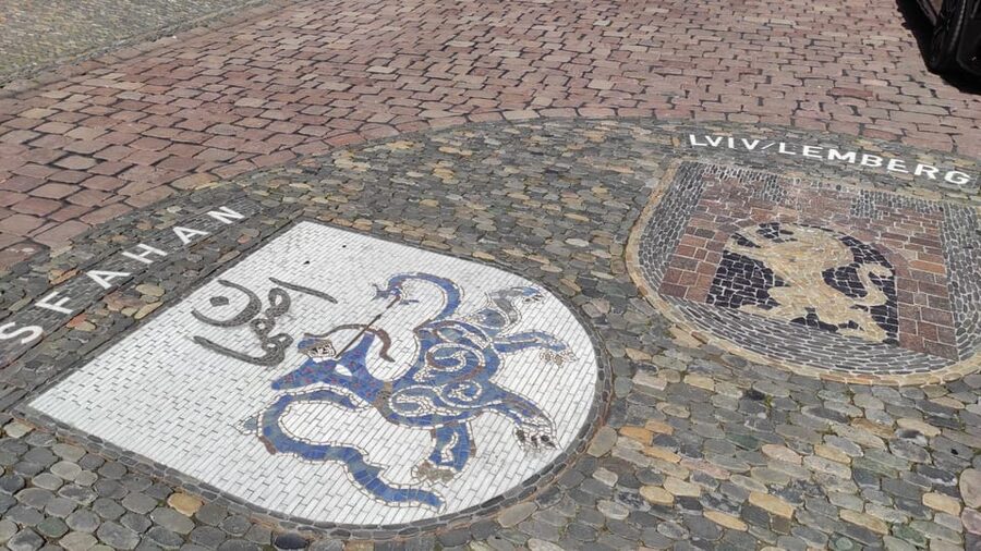 Freiburg: Self-Guided Audio Tour in English - App setup and offline use