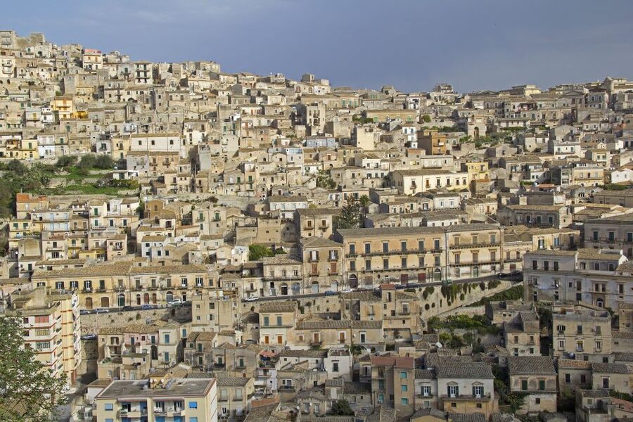 From Catania: Inspector Montalbano Day Tour with Audio Guide - Ragusa Ibla and the Cathedral of San Giorgio