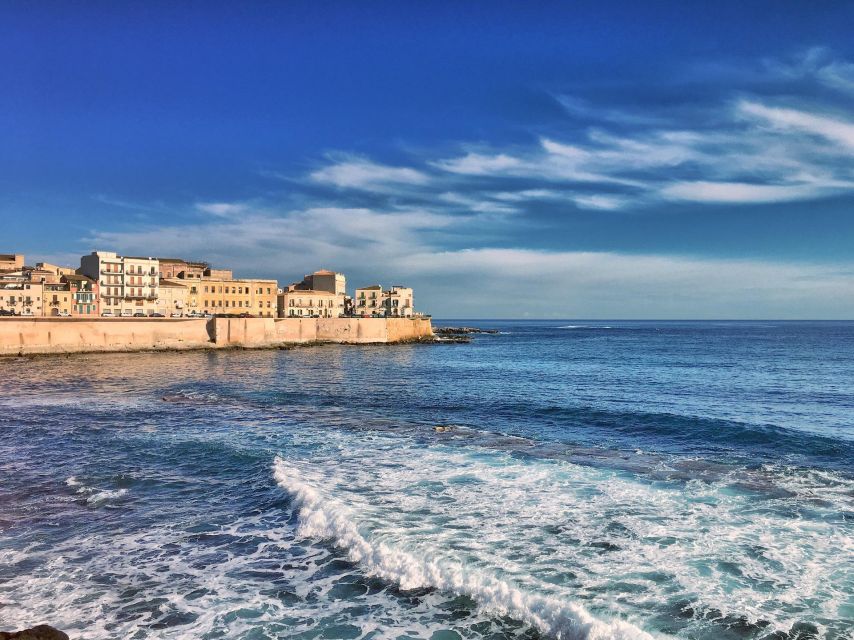 From Catania: Siracusa, Ortigia, Marzamemi audio-guided tour - Comfort, restrictions, and accessibility
