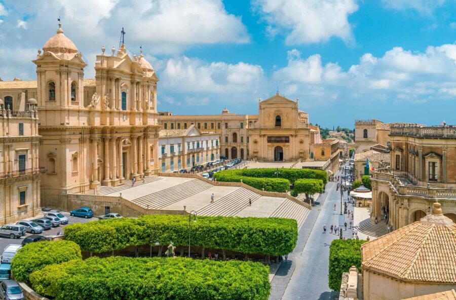 From Catania: Siracusa, Ortigia, Noto audio-guided tour - Seeing Noto’s Baroque streets