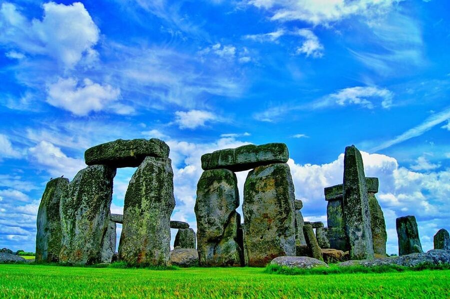 From London: Stonehenge Day Trip with Audioguide - Key points to know before booking